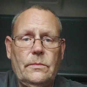 Meet your Posher, Kenneth